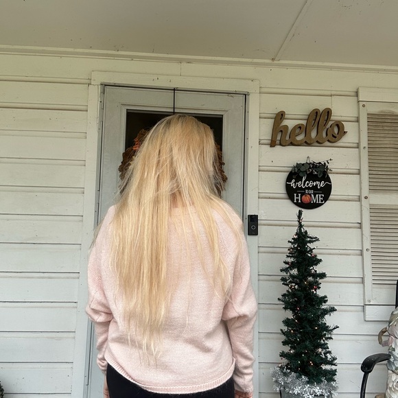 Fuzzy Heart Sweater VS- 🎁GIFT WITH EVERY PURCHASE - Picture 4 of 4